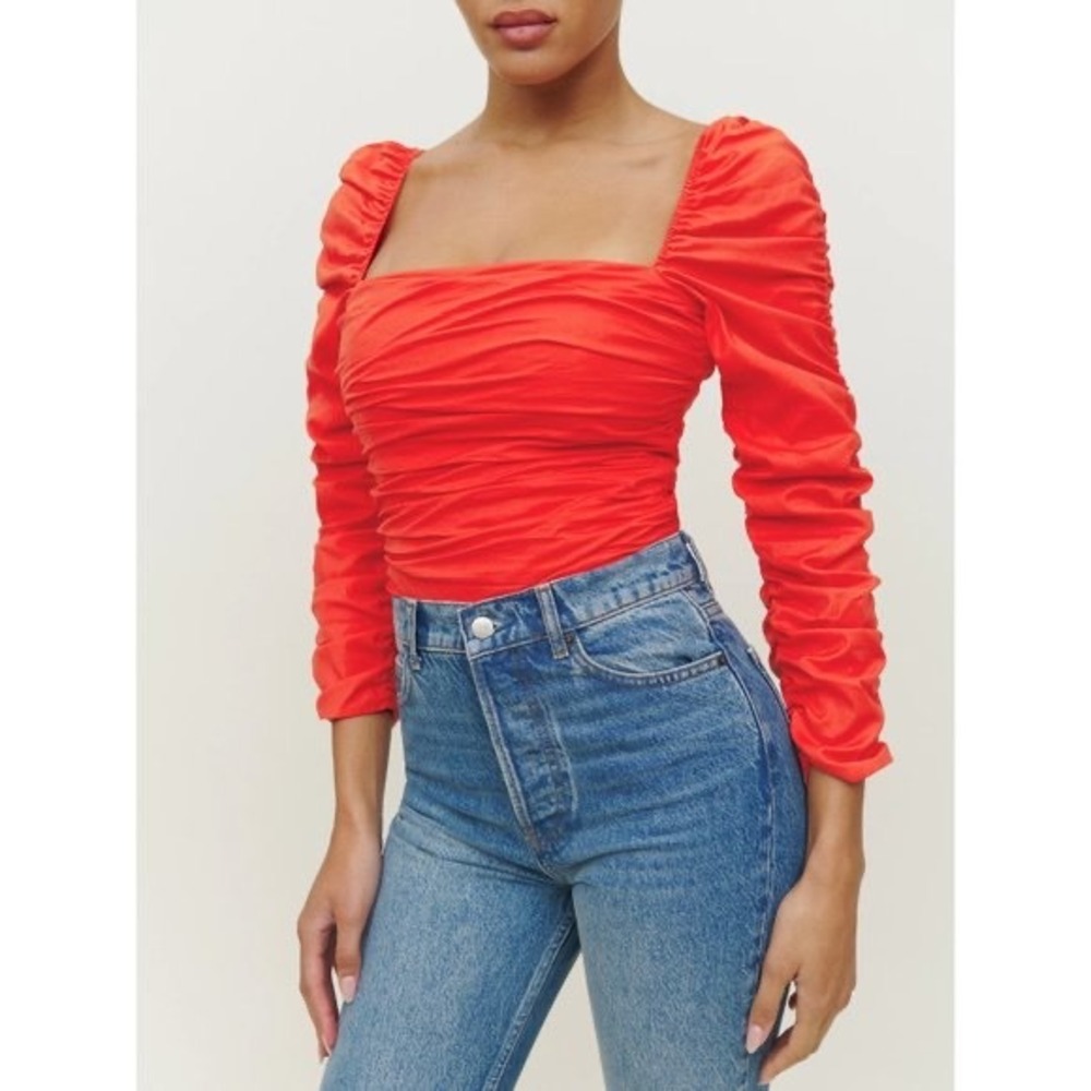 Reformation Joi Red Ruched Puff Sleeve Top Square Neck Smocked Back Size 2